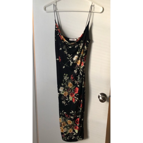 Unique Vintage Dresses & Skirts - Floral Bodycon Dress